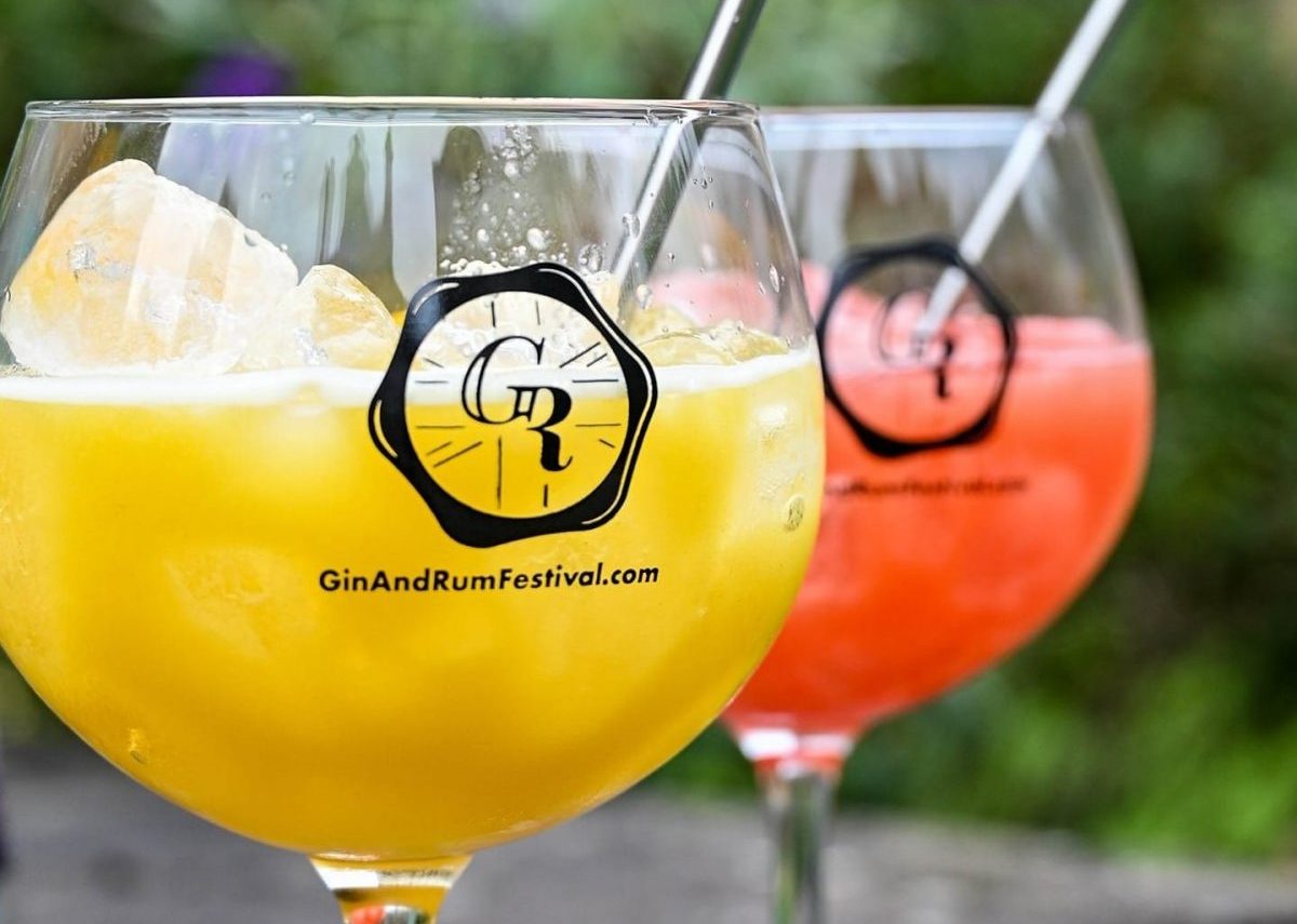 gin-and-rum-festival-copa-glasses